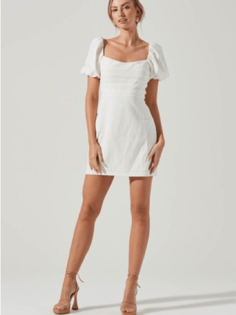 Astr White Square-Neck Puff-Sleeve Mini Dress